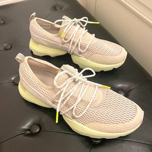 SOREL Kinetic Impact Lace Sneakers